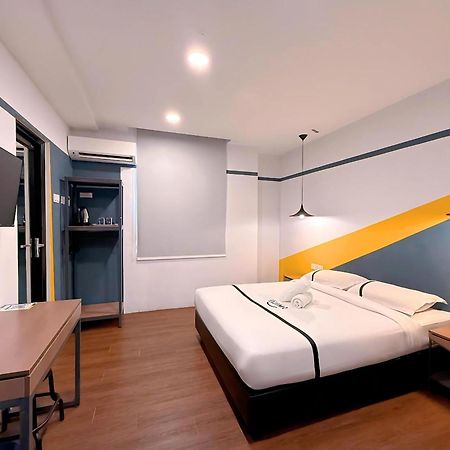 Smile Hotel Путраджая Екстериор снимка
