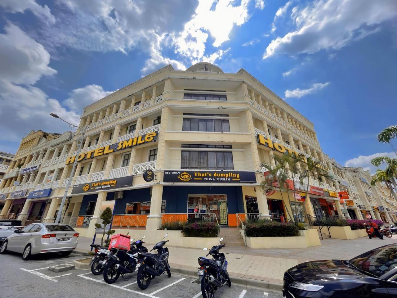 Smile Hotel Путраджая Екстериор снимка